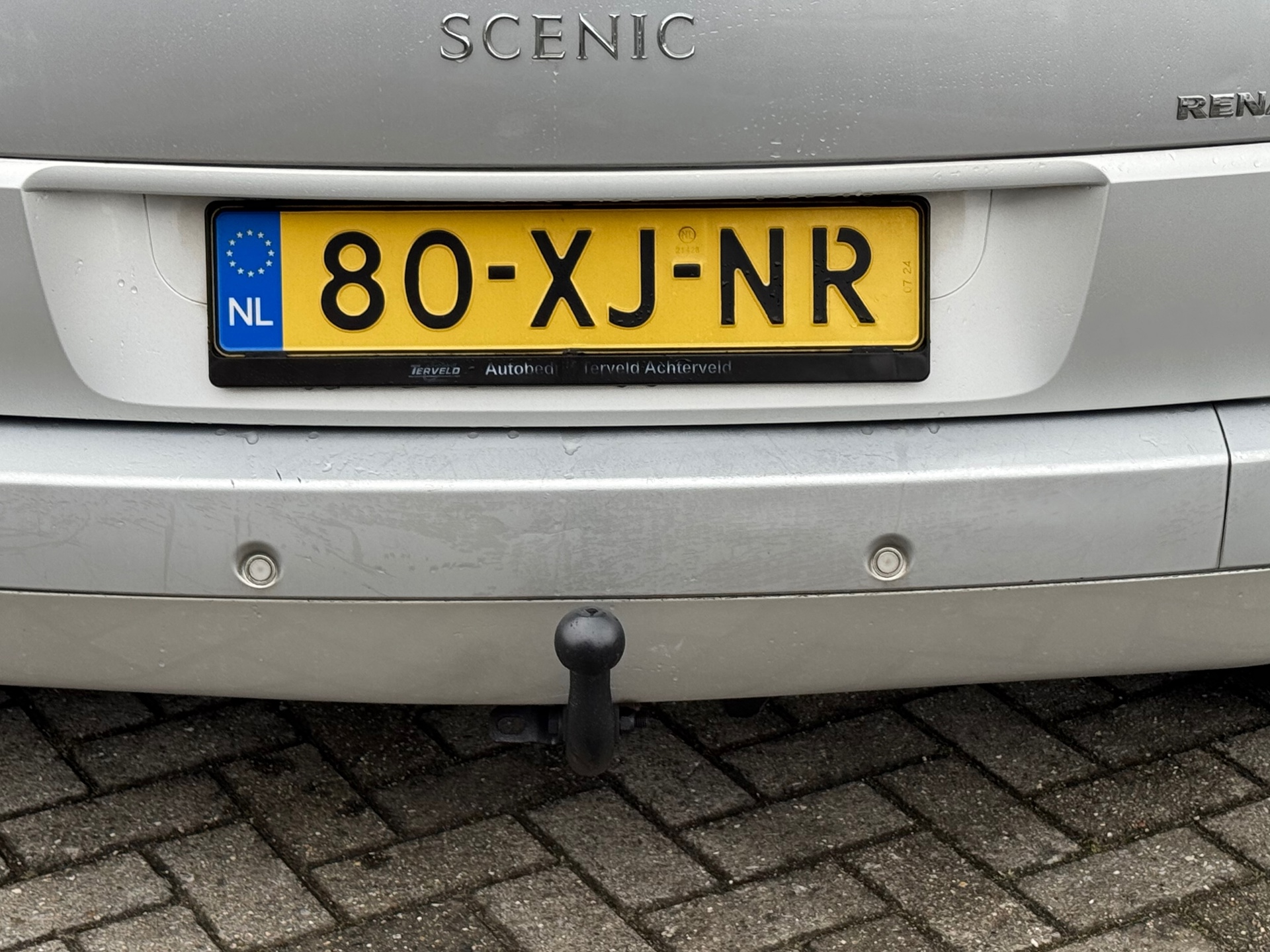 43273849-34.jpg