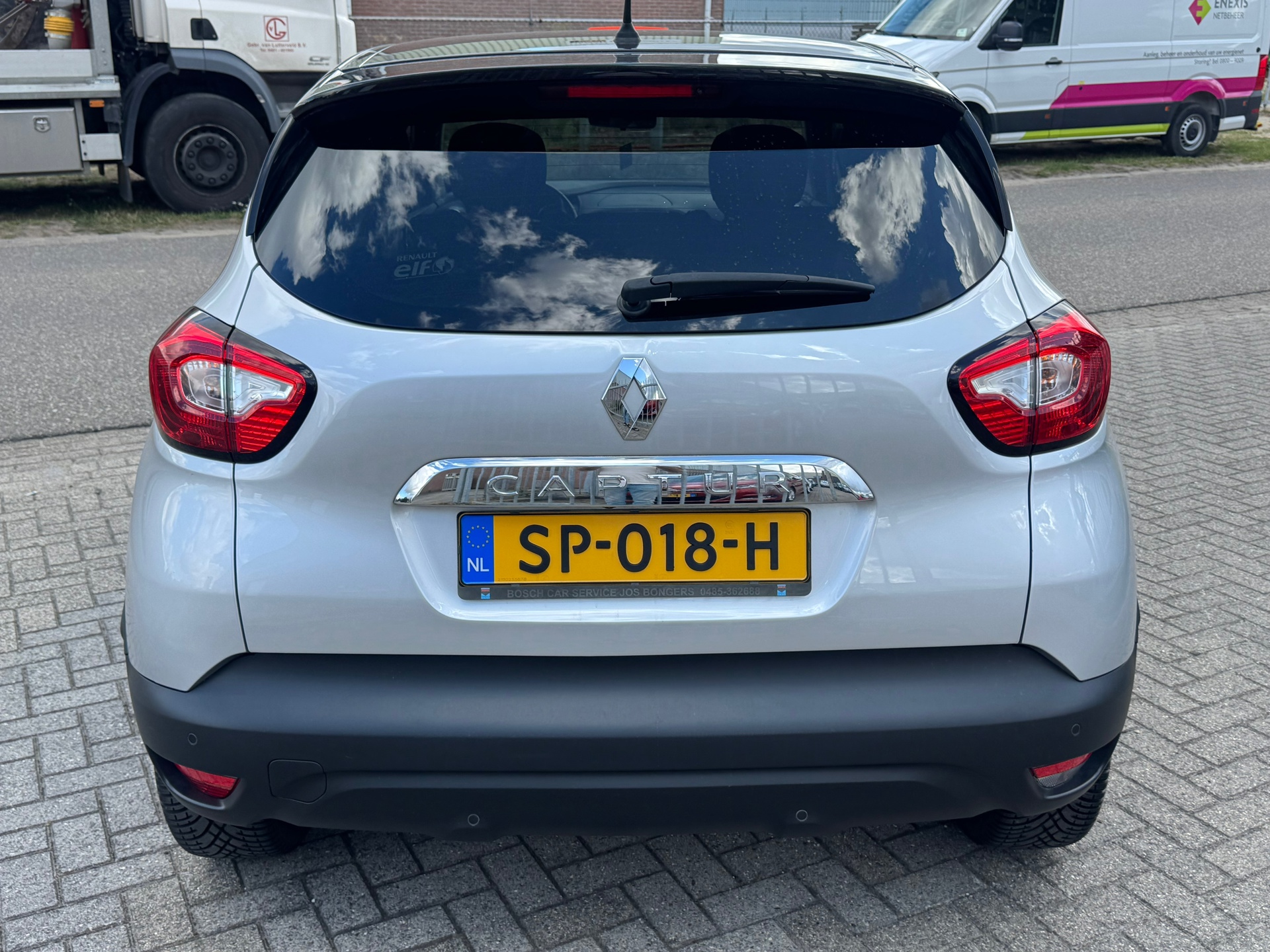 47422974-35.jpg