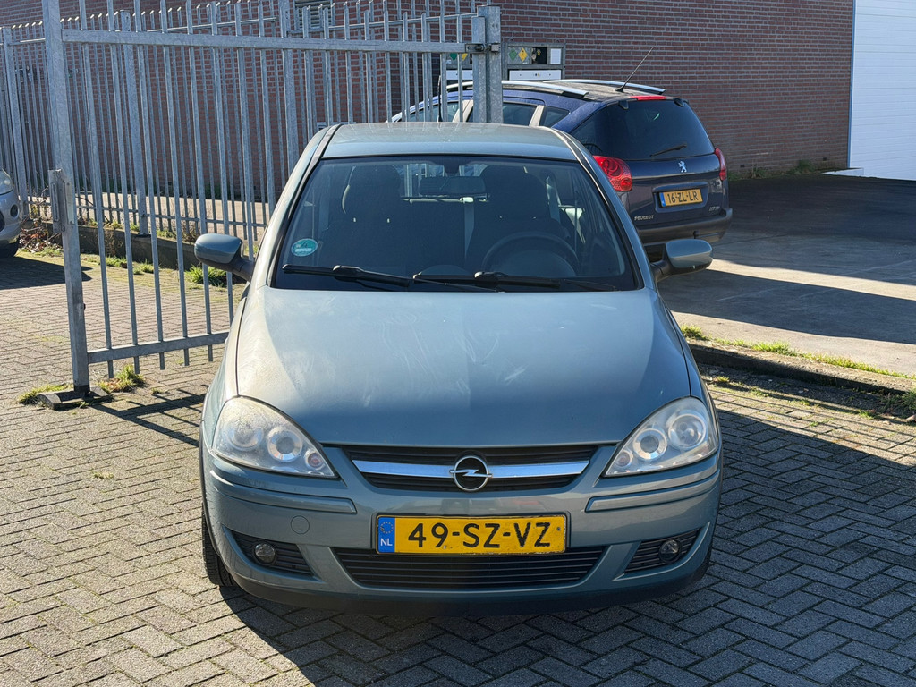 51612203-1.jpg